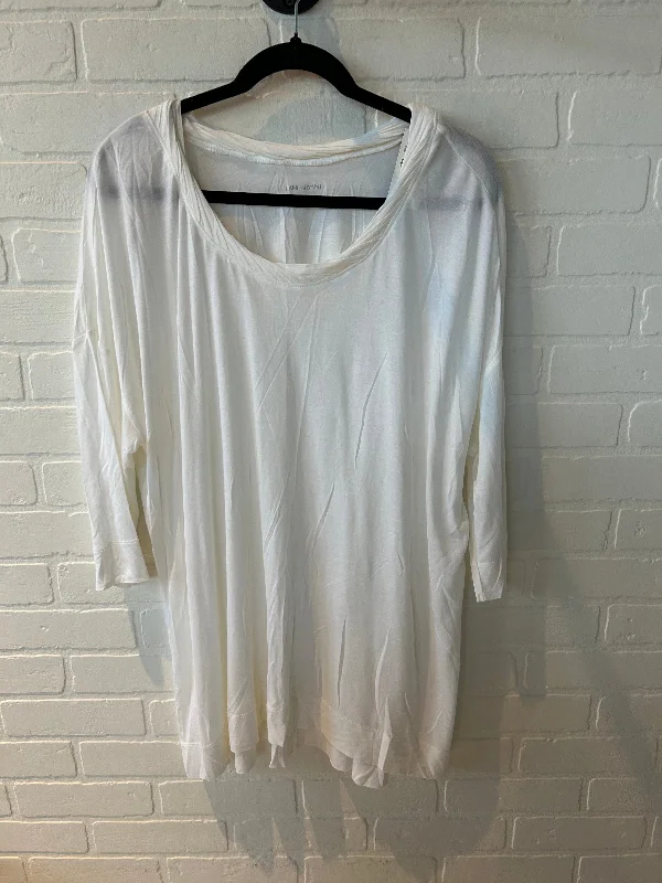 Essential Wardrobe Top Long Sleeve By Lane Bryant In Cream, Size: 1x