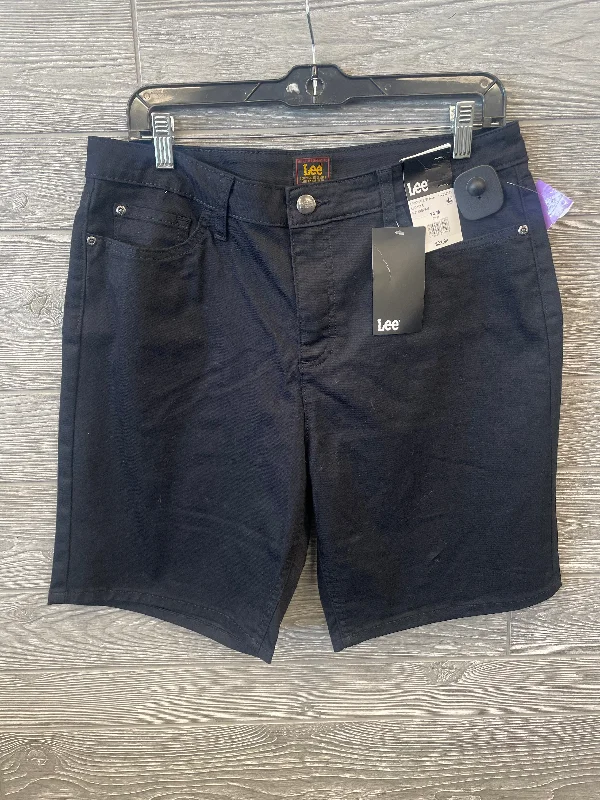 Cozy Essentials Black Denim Shorts Lee, Size 14