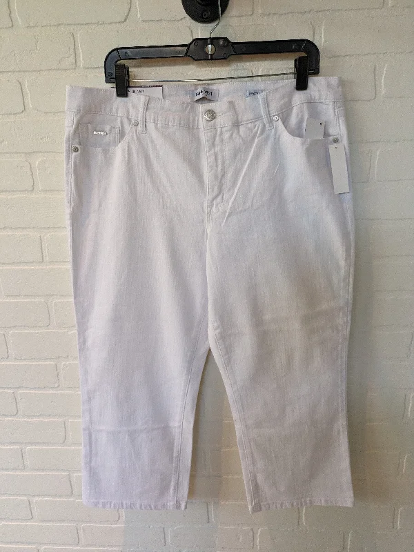 Fashion Comfort White Capris Nine West, Size 16