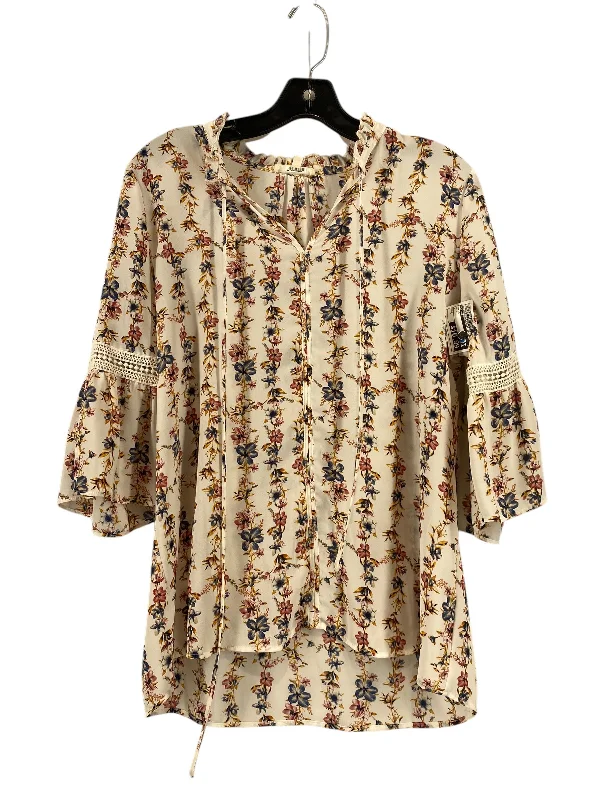 Urban Look Top Long Sleeve By Pleione In White, Size: S