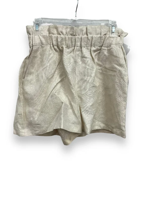 Street Style Cream Shorts Express, Size Xs