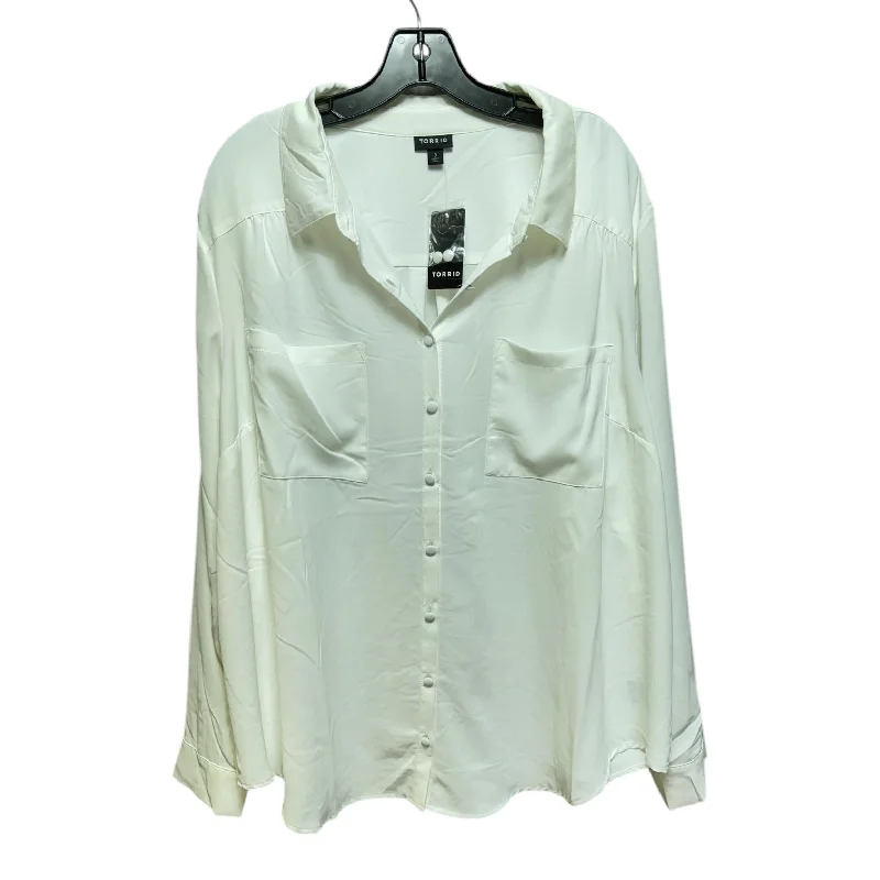 Casual Comfort Top Long Sleeve By Torrid In White, Size: 3x