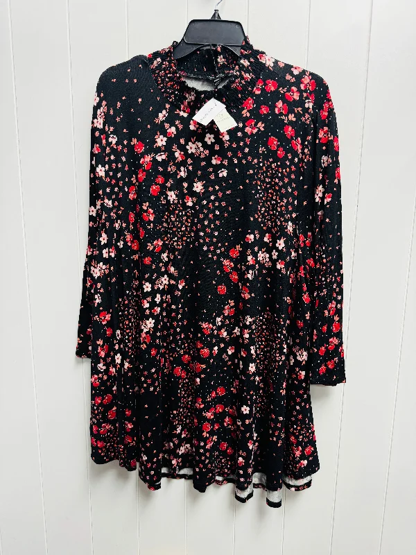 Sporty Chic Top Long Sleeve By Lane Bryant In Black & Pink, Size: 26