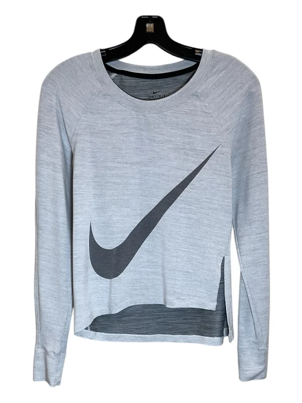 Luxury Comfort Athletic Top Long Sleeve Crewneck By Nike Apparel In Grey, Size: S