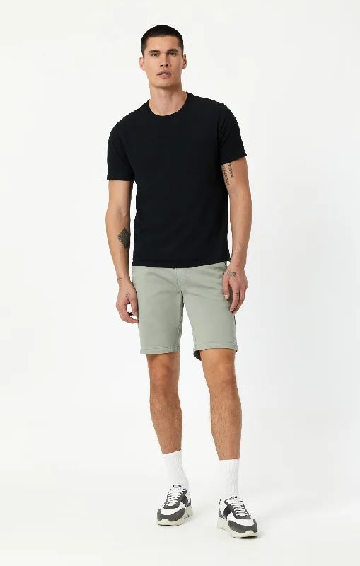 JACOB CROP SHORTS IN GREEN TWILL