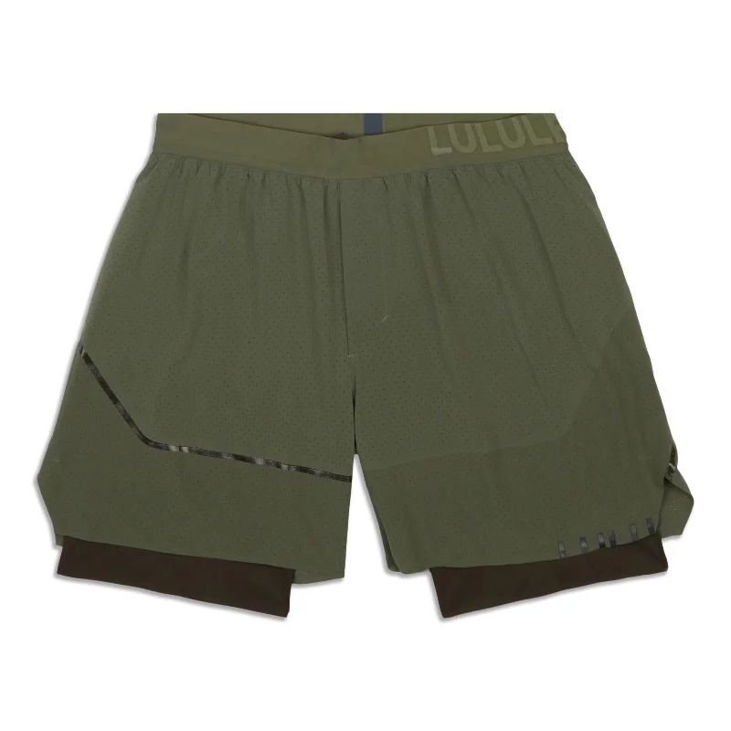 Relaxed Looks Surge Short - Resale