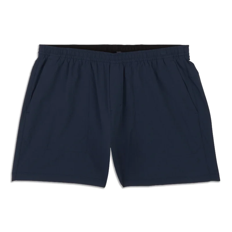 Outdoor Clothing Bowline Short - Resale