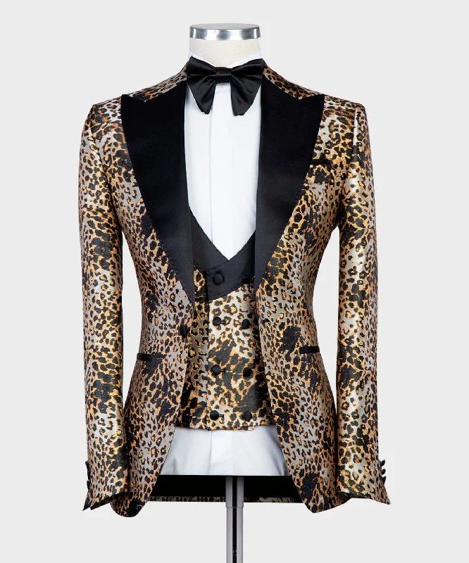 Sporty Trends Leopard Tuxedo