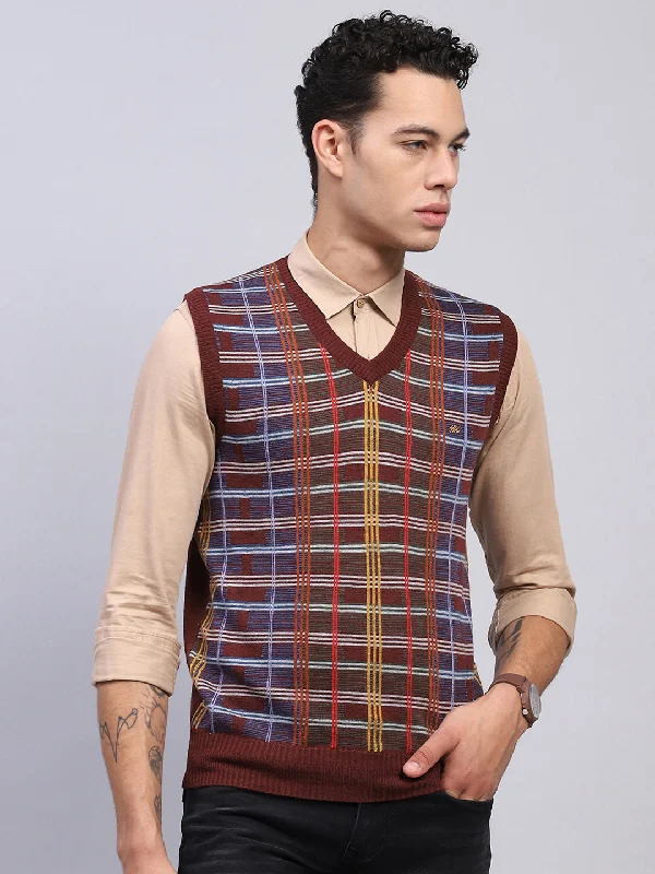 Fashion Basics Men Rust Self Design V Neck Sleeveless Sweater