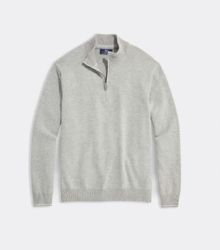 Minimalist Style Boathouse Tipped Quarter-Zip In Light Grey Heather