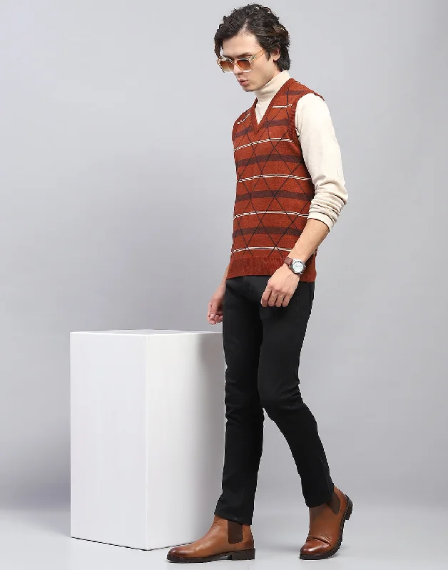 Active Wear Men Rust Self Design V Neck Sleeveless Sweater