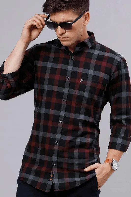 Classy Red and Black Checks - Full-Stain Proof