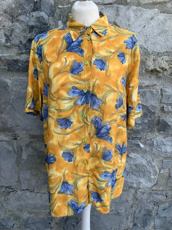 Outdoor Clothing Yellow shirt with blue flowers    Medium